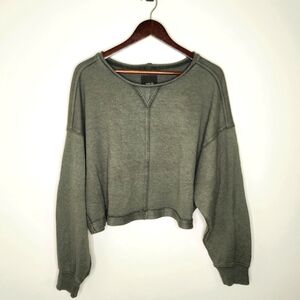 Aerie Charcoal Long Sleeve Crop Top